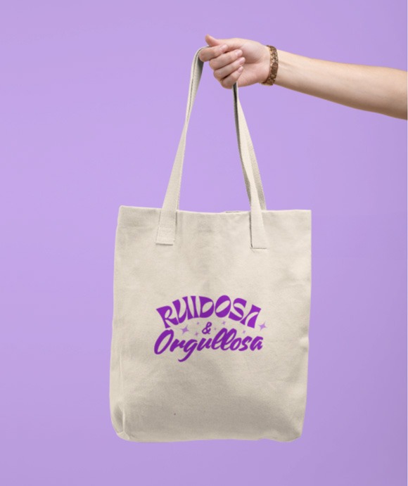 Ruidosa y Orgullosa